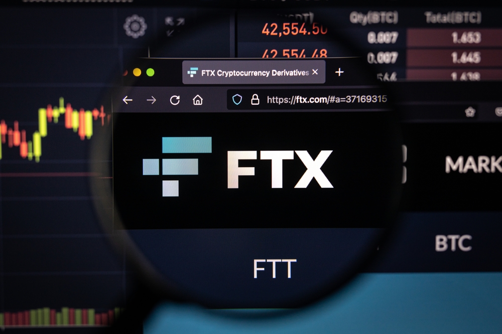 FTX Collapse Leaves Total Crypto Market Cap Close to 2022 Low banner